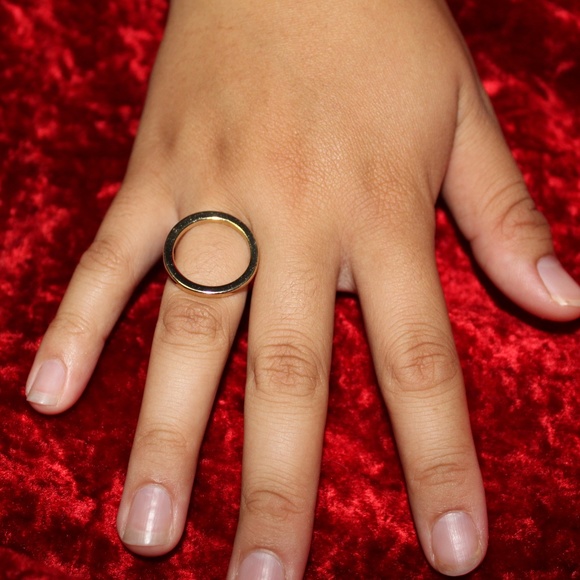 Gold Geo Rings (I Take Offers!) - Picture 6 of 8